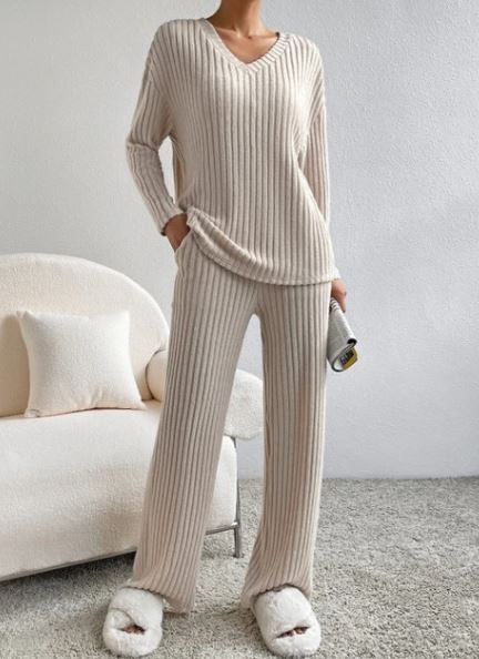 Casual Cozy 2-Piece Loungewear Set