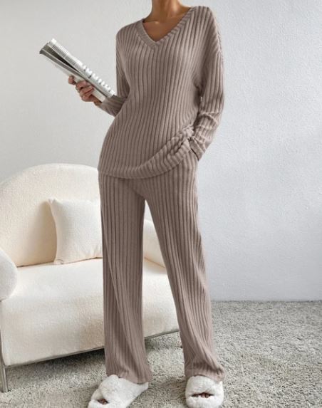 Casual Cozy 2-Piece Loungewear Set